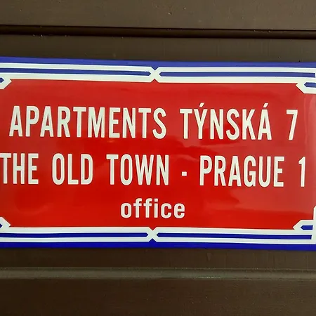 Apartment Tynska 7 *