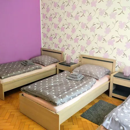 Tynska 7 Prague