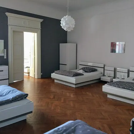 Tynska 7 Apartment