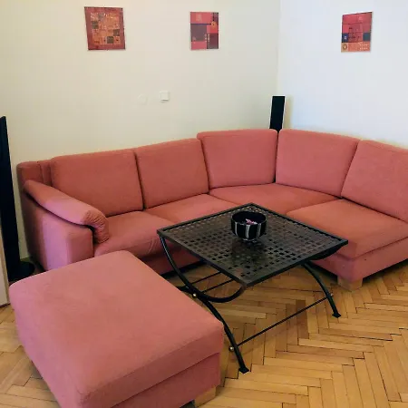 Tynska 7 Prague