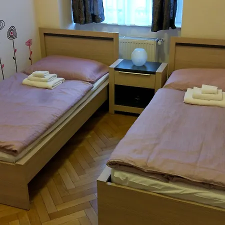 Διαμέρισμα Tynska 7 *
