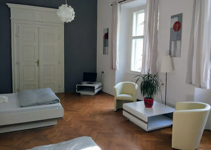 Apartament Tynska 7 *